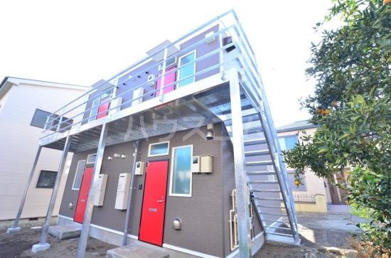 19/25 エントランス