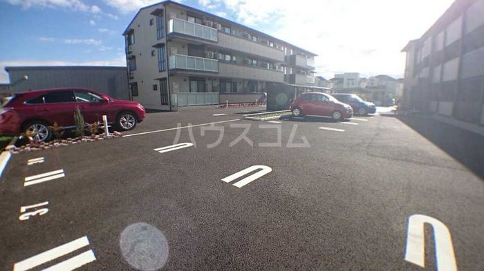 7/17 駐車場