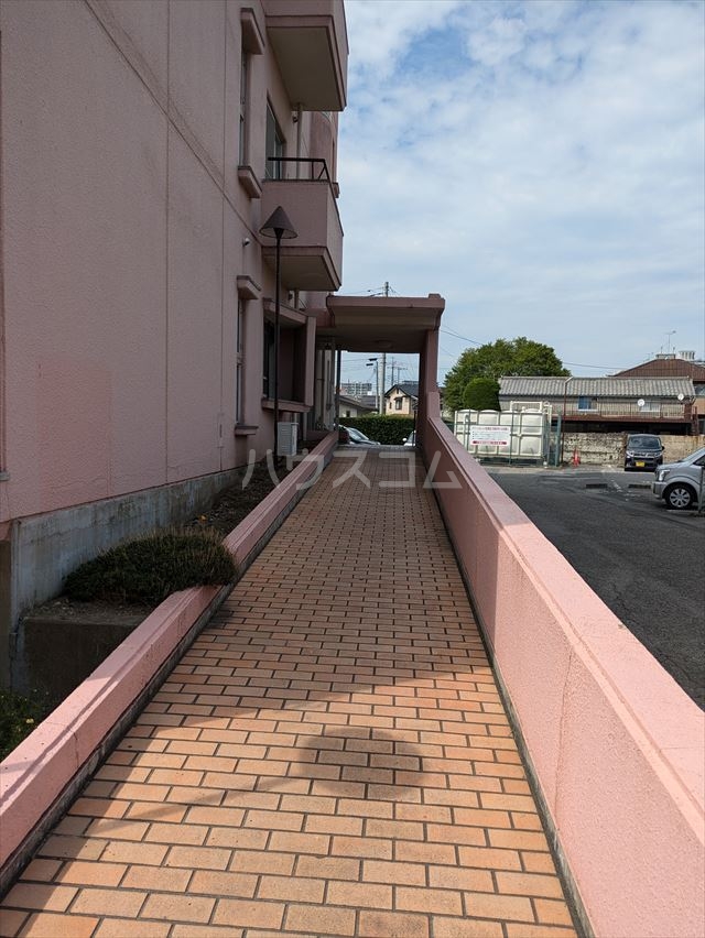 2/11 エントランス