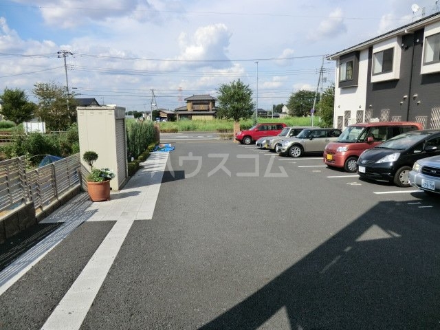 2/11 駐車場