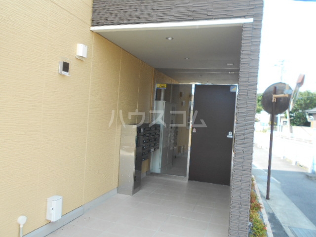 3/10 エントランス