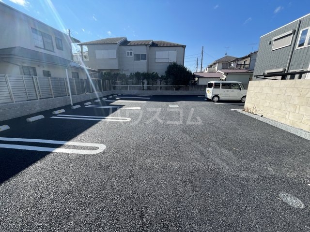 22/25 駐車場