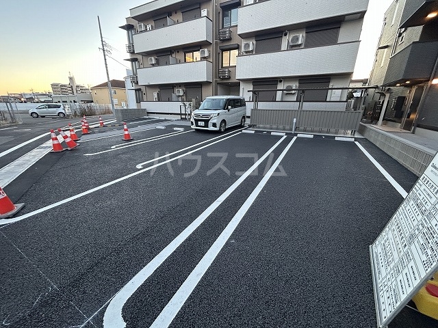 24/30 駐車場