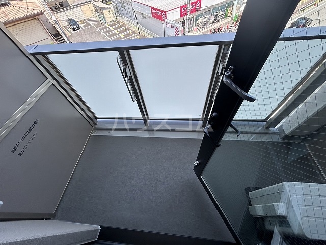 14/19 バルコニー