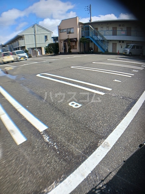 14/20 駐車場