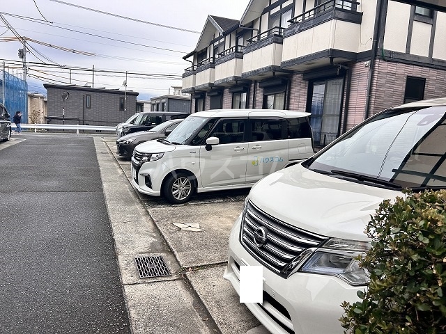 21/24 駐車場