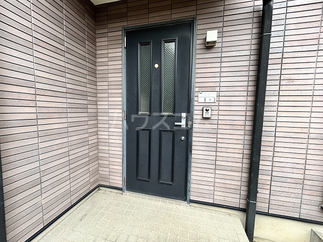 3/7 エントランス