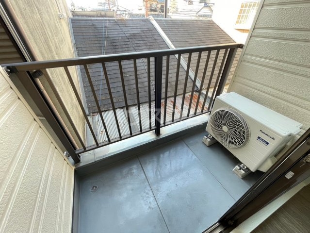 16/20 バルコニー