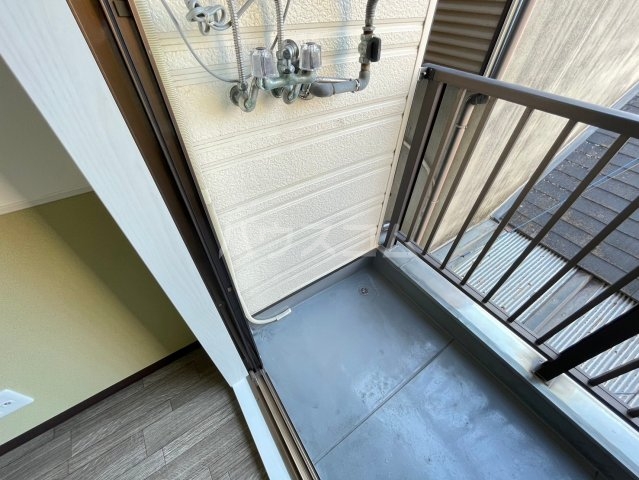 17/20 バルコニー