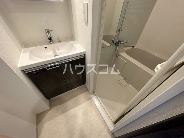 17/30 洗面