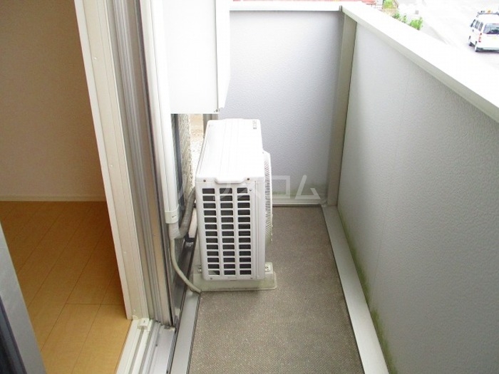 13/21 バルコニー