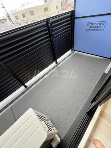 17/30 バルコニー