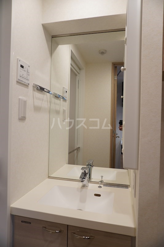 15/30 洗面