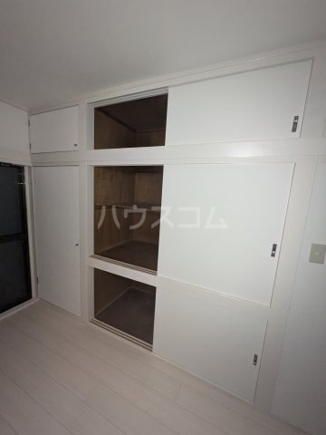 13/30 収納
