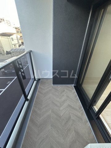 13/23 バルコニー