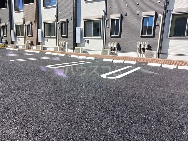 16/22 駐車場