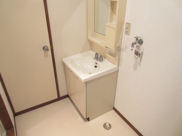 16/30 洗面