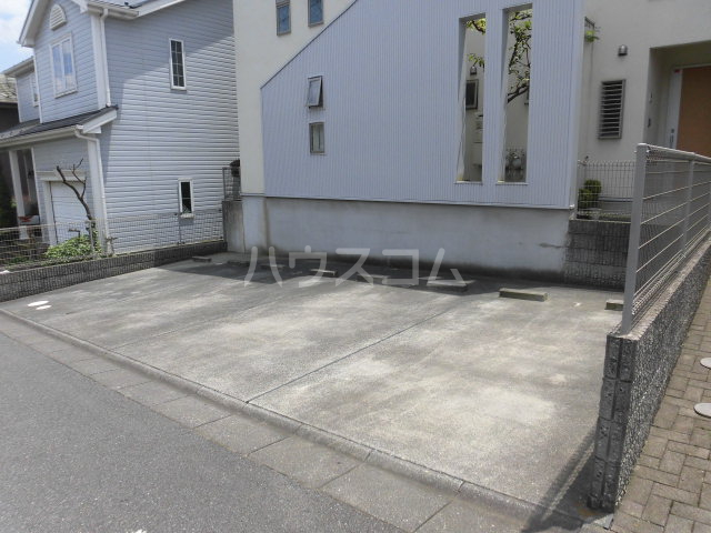 4/12 駐車場