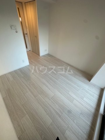 25/30 エントランス