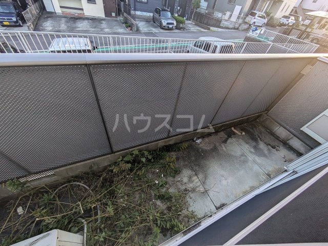 21/28 バルコニー