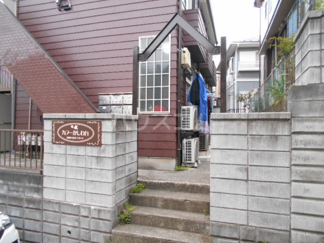 17/18 エントランス