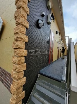 5/20 玄関