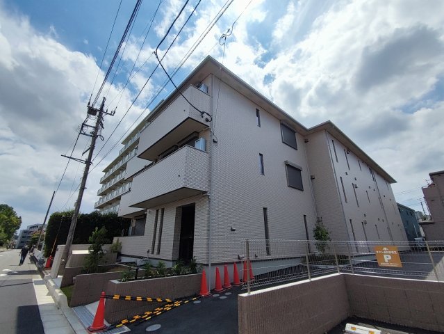 2/30 外観