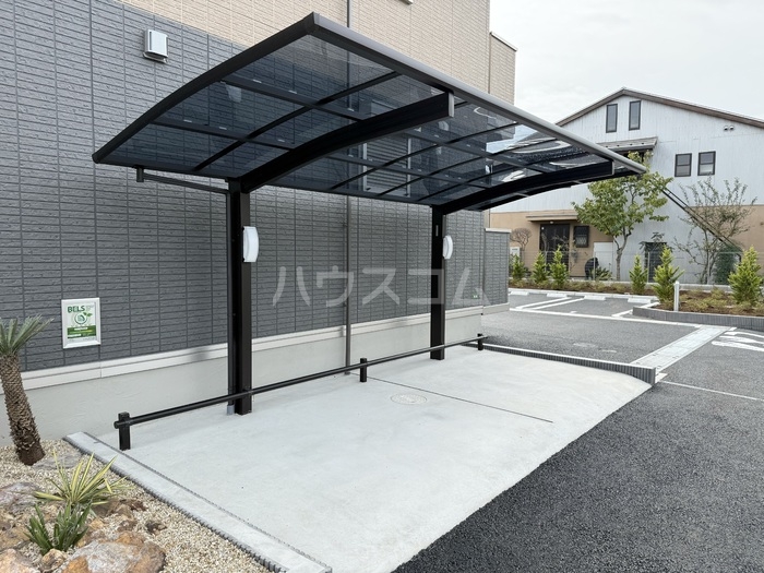 18/29 駐車場