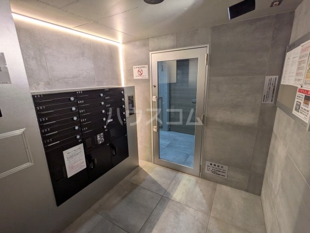 2/11 エントランス