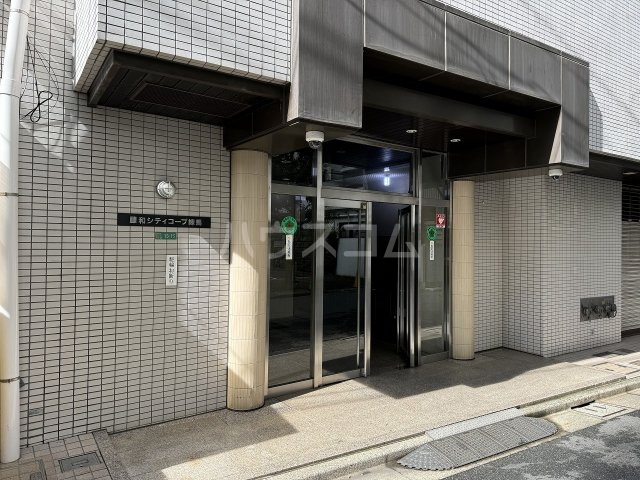 22/30 エントランス