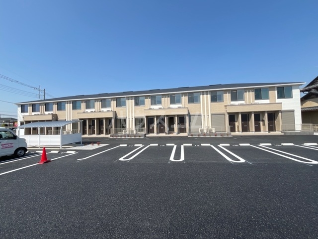 2/7 駐車場