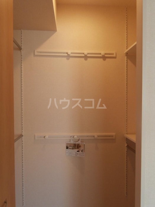 13/30 収納