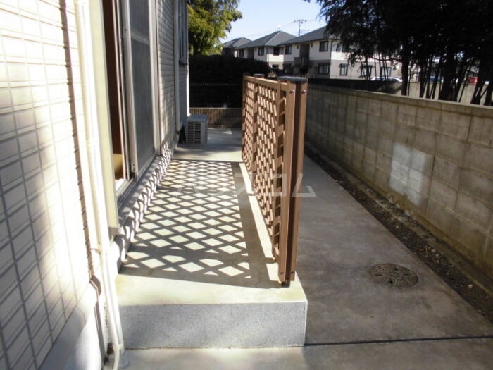 14/27 バルコニー