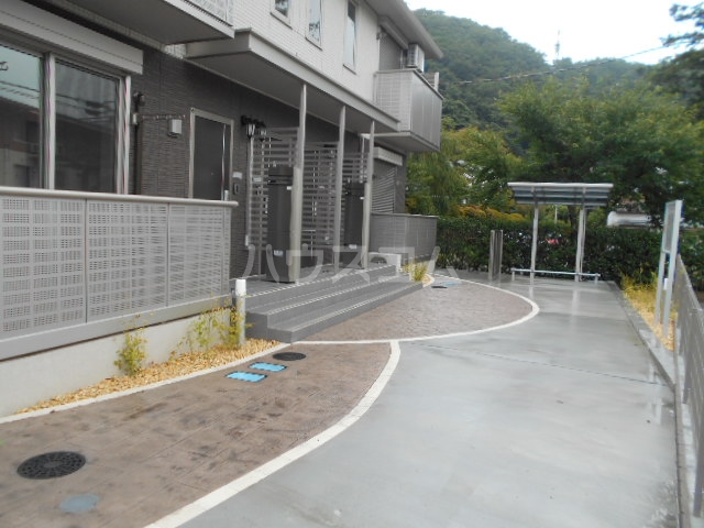 26/29 駐車場