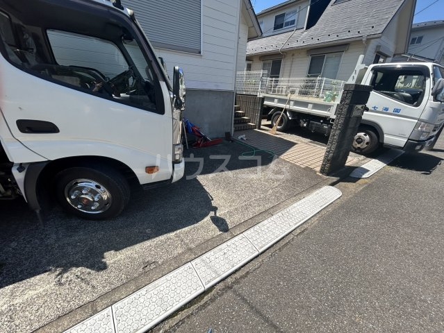 26/30 駐車場