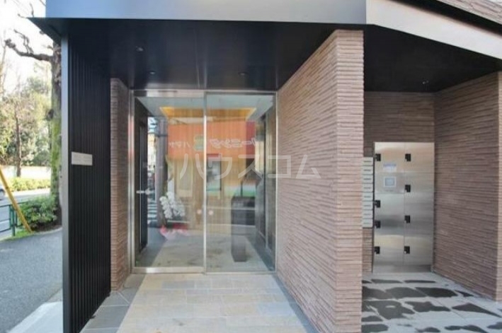 14/24 エントランス