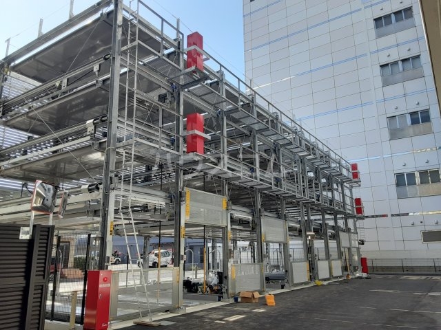 22/30 駐車場