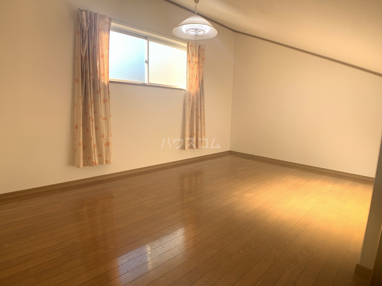 南沼上3丁目戸建の居室