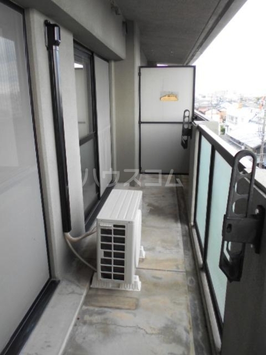 21/30 バルコニー