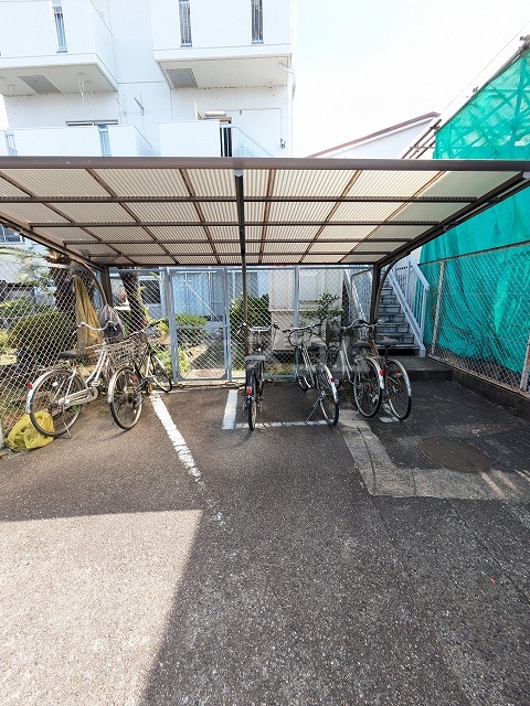 20/21 駐車場