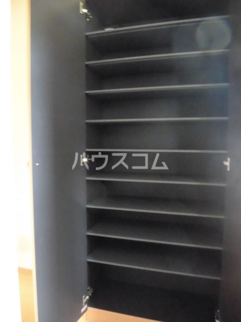 13/29 収納