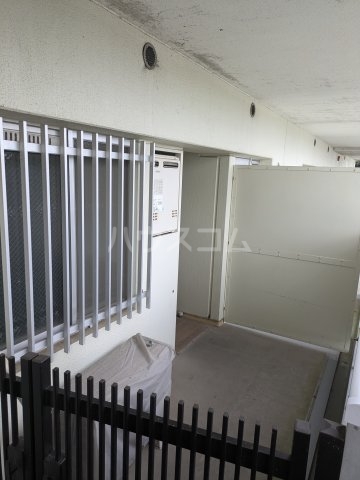 23/29 バルコニー