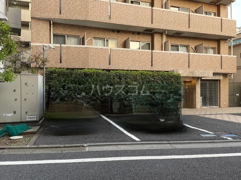19/22 駐車場