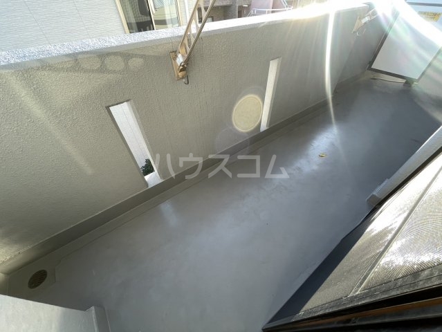 21/30 バルコニー