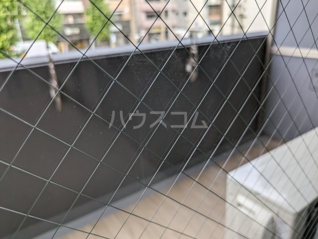 21/30 バルコニー