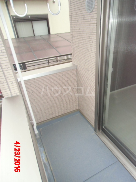 14/27 バルコニー