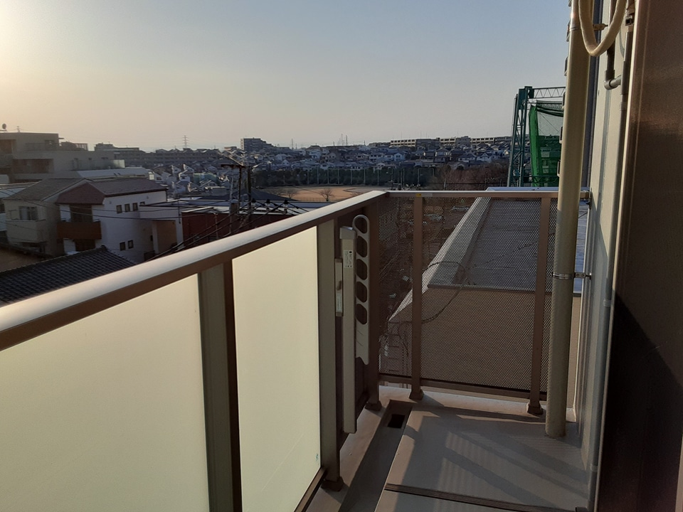 19/30 バルコニー