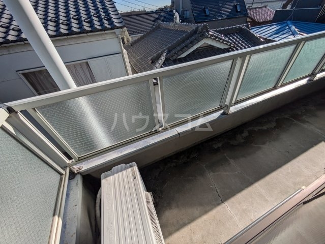 17/23 バルコニー