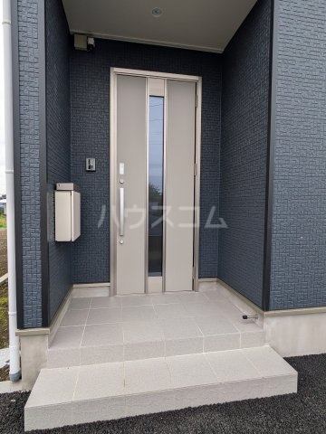 2/3 エントランス