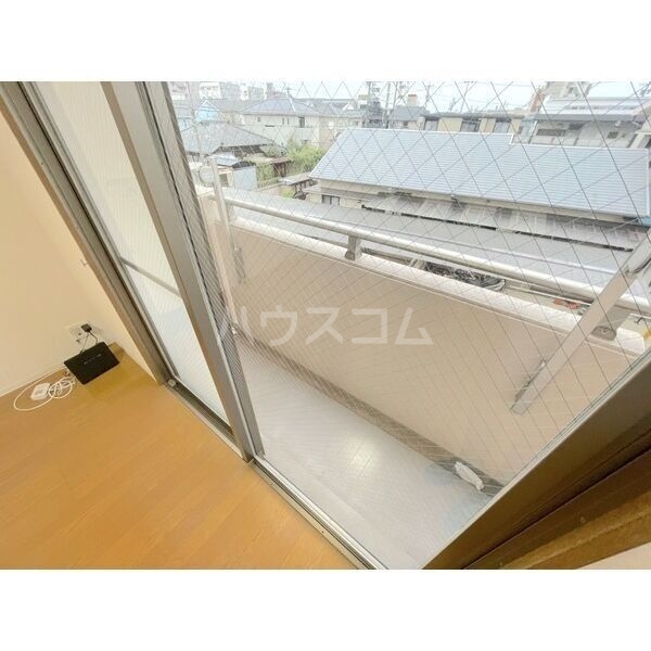 16/28 バルコニー